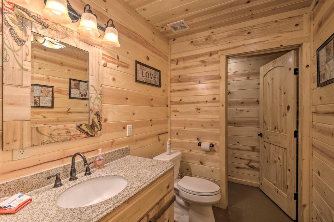 Cabin With Hot Tub - Near Broken Bow Lake And Hiking! Bagian luar foto
